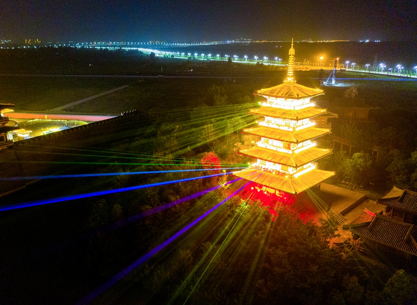 青龙寺里诵唐密